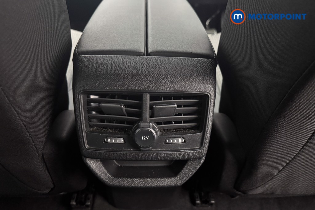 Peugeot 3008 Allure Automatic Petrol Plug-In Hybrid SUV - Stock Number (1610622) - 21st supplementary image