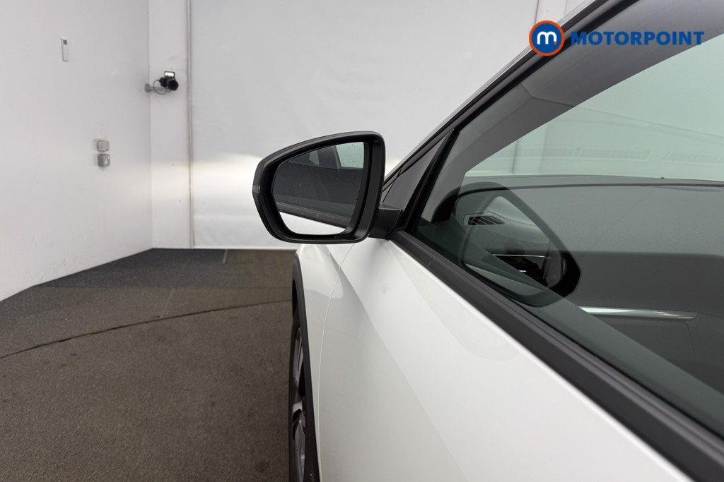 Peugeot 3008 Allure Automatic Petrol Plug-In Hybrid SUV - Stock Number (1610622) - 29th supplementary image