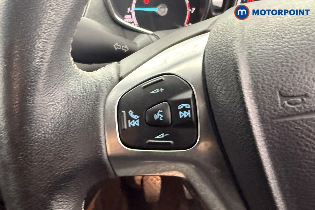 Ford Fiesta Titanium Manual Petrol Hatchback - Stock Number (1611302) - 13th supplementary image
