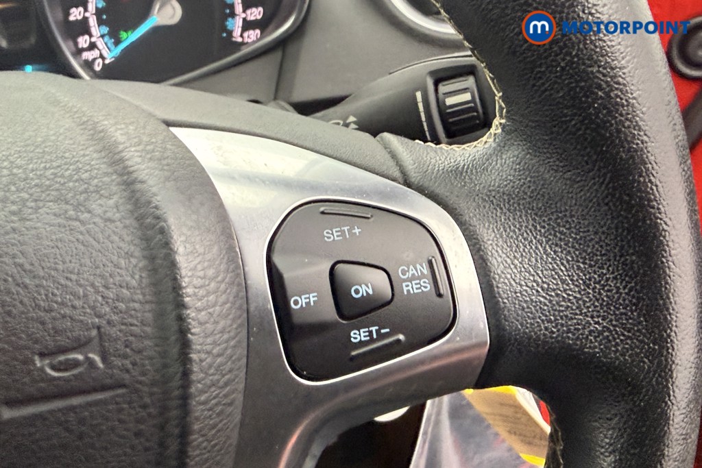 Ford Fiesta Titanium Manual Petrol Hatchback - Stock Number (1611302) - 14th supplementary image