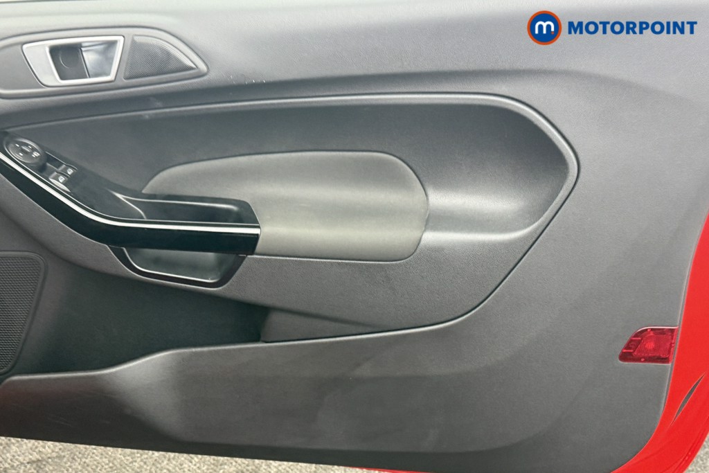 Ford Fiesta Titanium Manual Petrol Hatchback - Stock Number (1611302) - 17th supplementary image