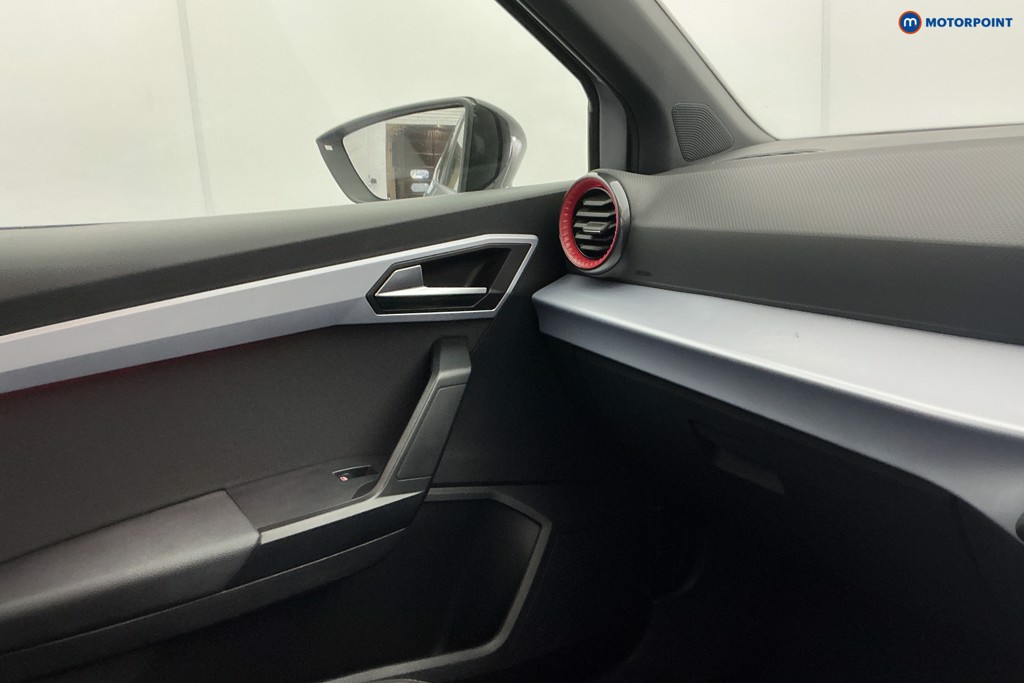 Seat Arona FR Manual Petrol SUV - Stock Number (1611571) - 25th supplementary image