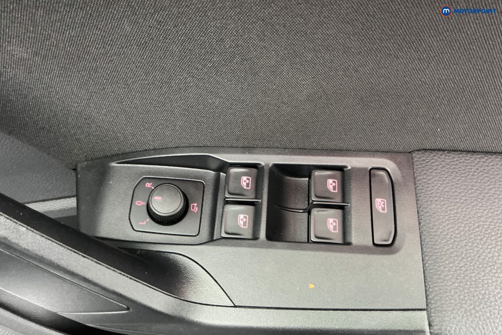 Seat Arona FR Manual Petrol SUV - Stock Number (1611571) - 30th supplementary image