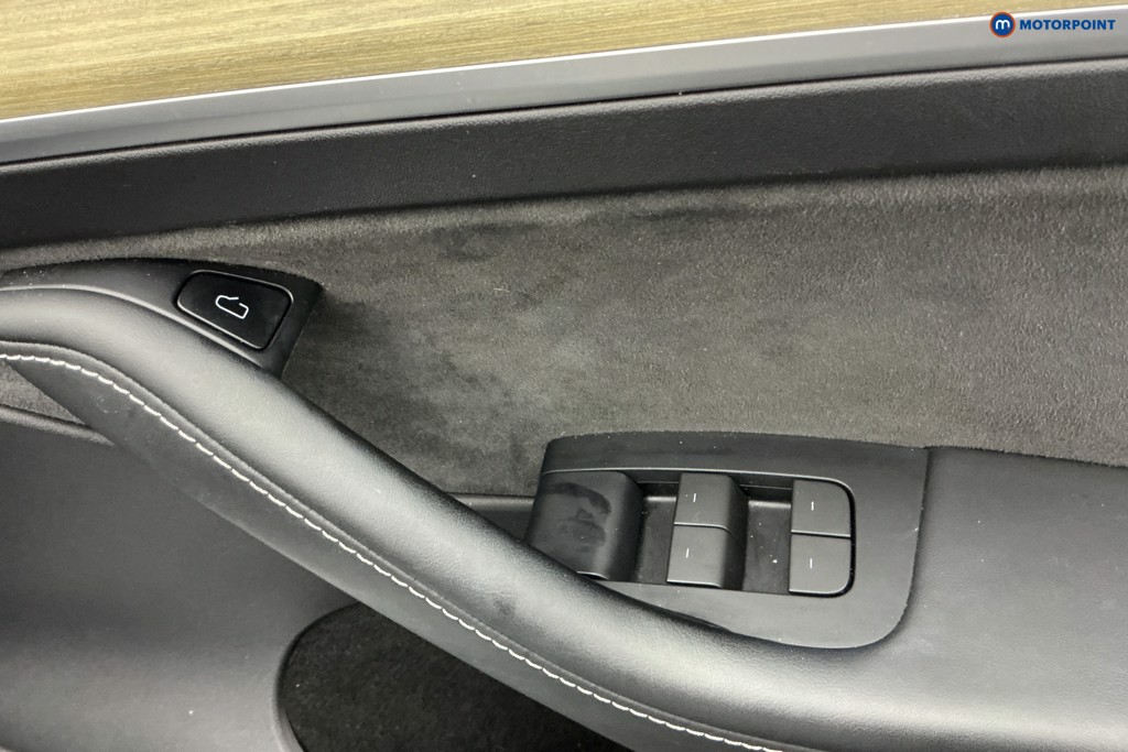 Tesla Model Y Long Range Automatic Electric SUV - Stock Number (1612050) - 27th supplementary image