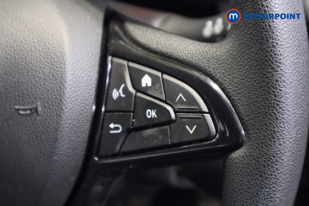 Dacia Sandero Essential Manual Petrol Hatchback - Stock Number (1612120) - 13th supplementary image