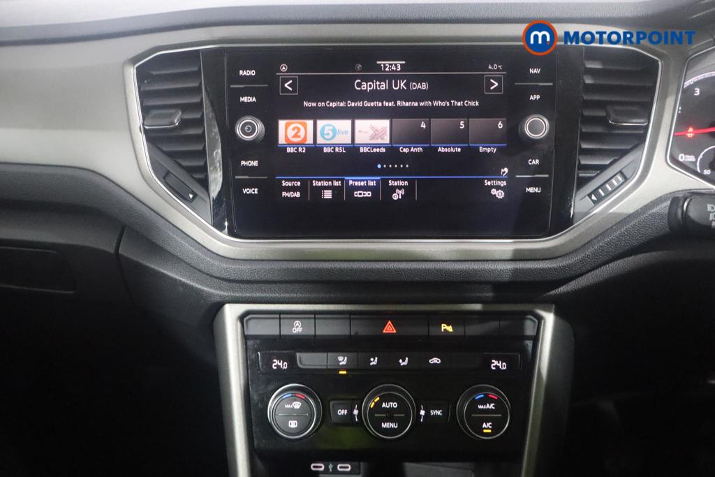 Volkswagen T-Roc SE Manual Petrol SUV - Stock Number (1612308) - 2nd supplementary image