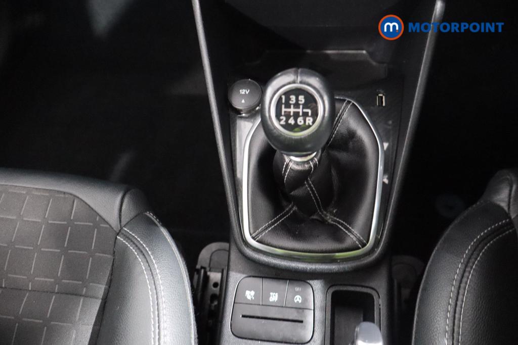 Ford Fiesta Active X Edition Manual Petrol Hatchback - Stock Number (1612323) - 4th supplementary image