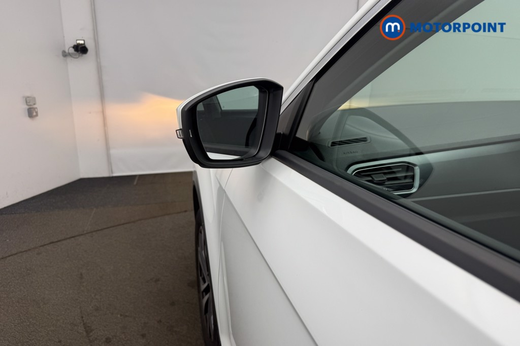 Volkswagen T-Roc Active Automatic Petrol SUV - Stock Number (1612431) - 30th supplementary image