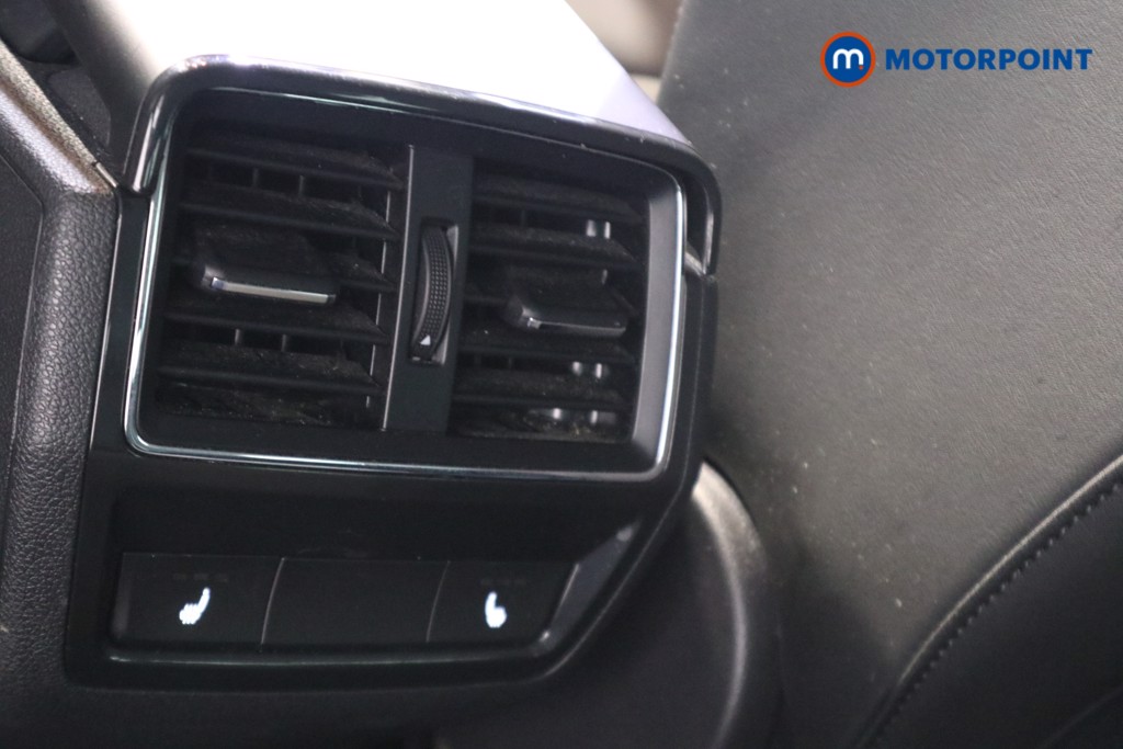 Skoda Karoq Se L Automatic Petrol SUV - Stock Number (1612801) - 19th supplementary image