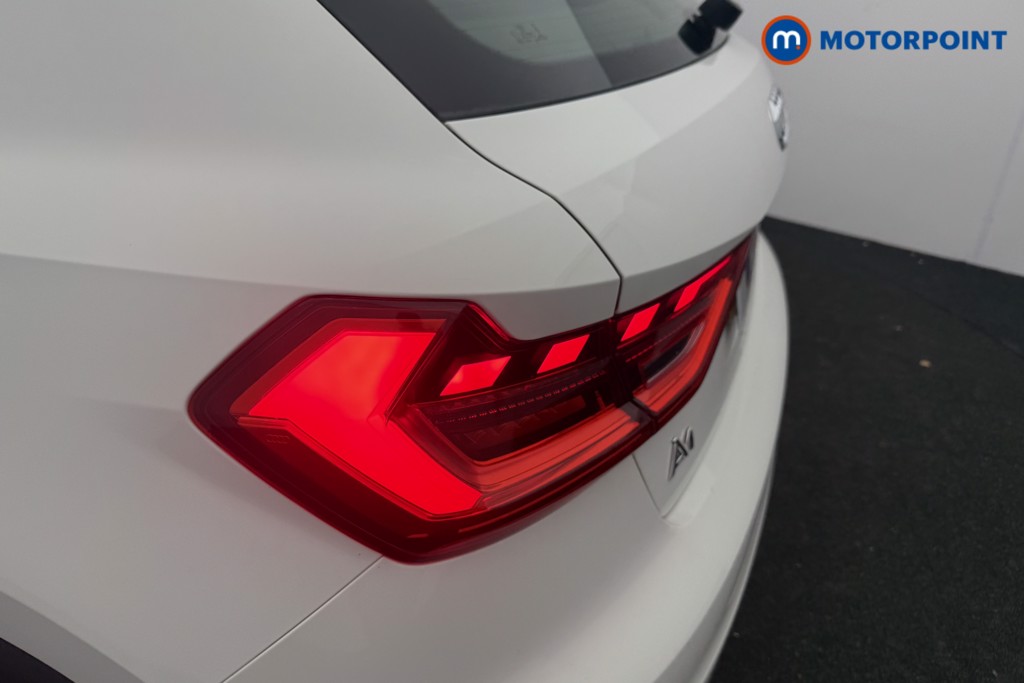 Audi A1 Technik Manual Petrol Hatchback - Stock Number (1612990) - 22nd supplementary image