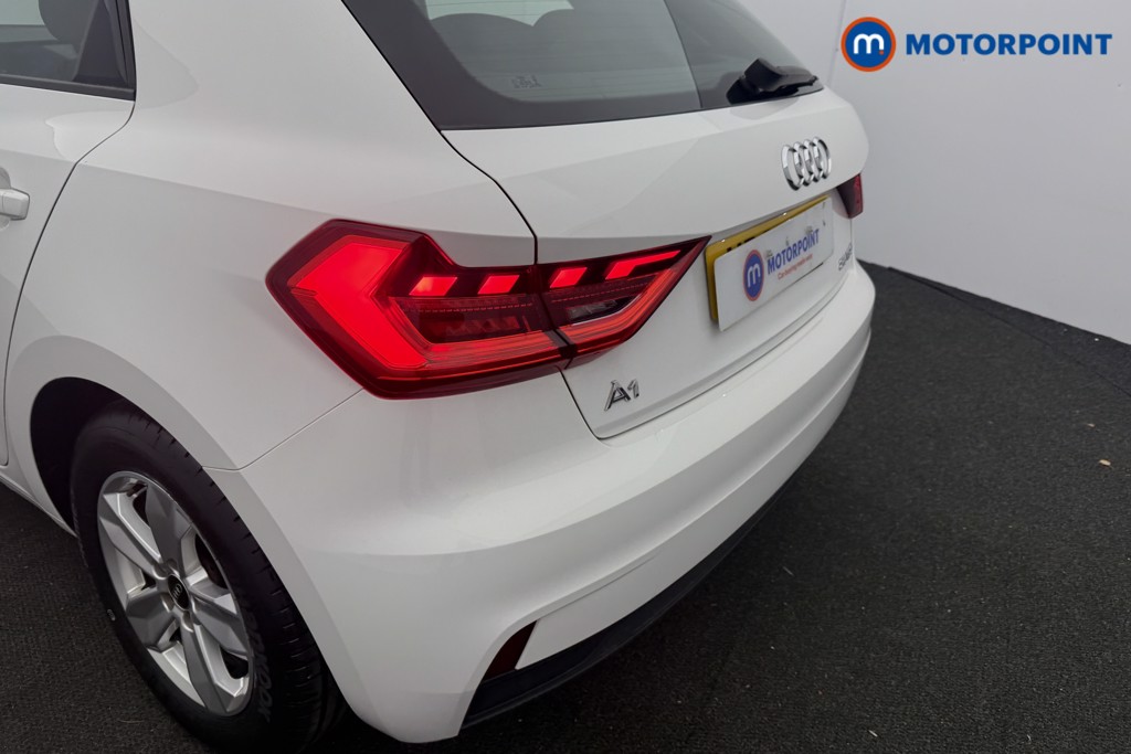 Audi A1 Technik Manual Petrol Hatchback - Stock Number (1612990) - 23rd supplementary image