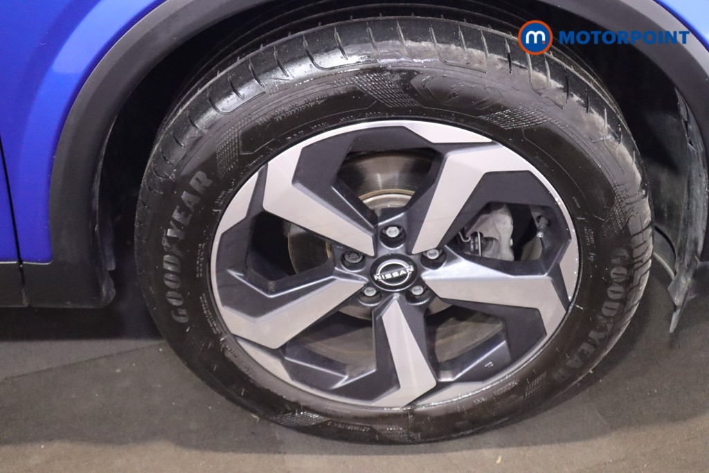 Nissan Qashqai N-Connecta Manual Petrol SUV - Stock Number (1613059) - 21st supplementary image