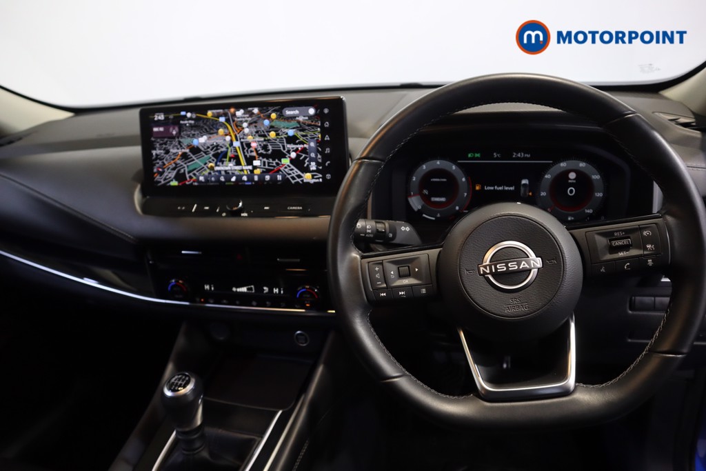 Nissan Qashqai N-Connecta Manual Petrol SUV - Stock Number (1613059) - 1st supplementary image