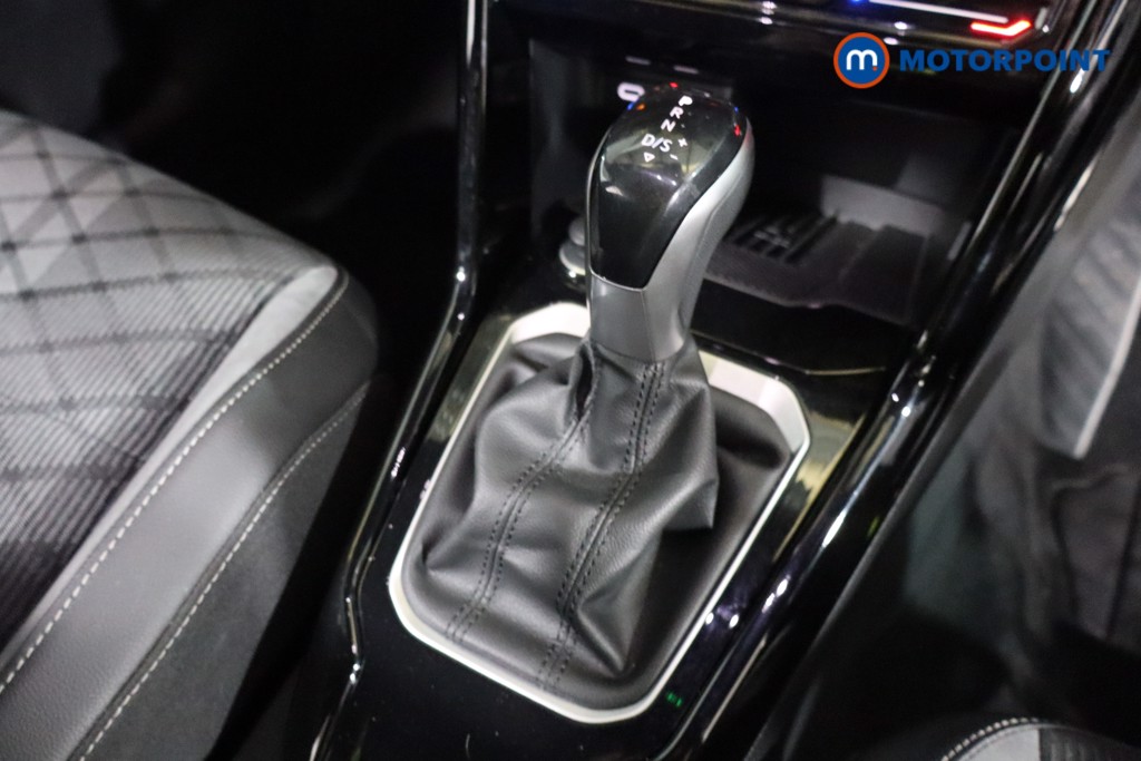 Volkswagen T-Roc Black Edition Automatic Petrol SUV - Stock Number (1613078) - 12th supplementary image