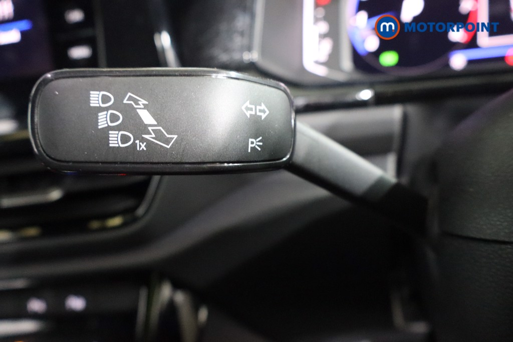 Volkswagen T-Roc Black Edition Automatic Petrol SUV - Stock Number (1613078) - 15th supplementary image