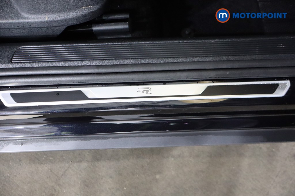 Volkswagen T-Roc Black Edition Automatic Petrol SUV - Stock Number (1613078) - 19th supplementary image