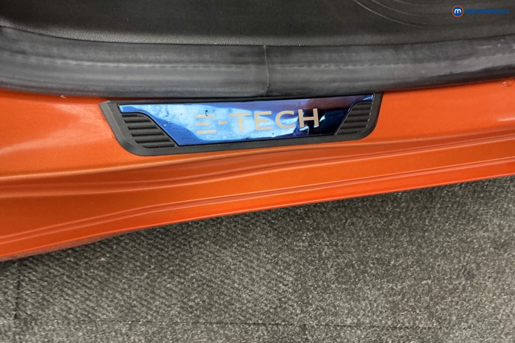 Renault Clio Rs Line Automatic Petrol-Electric Hybrid Hatchback - Stock Number (1613144) - 9th supplementary image