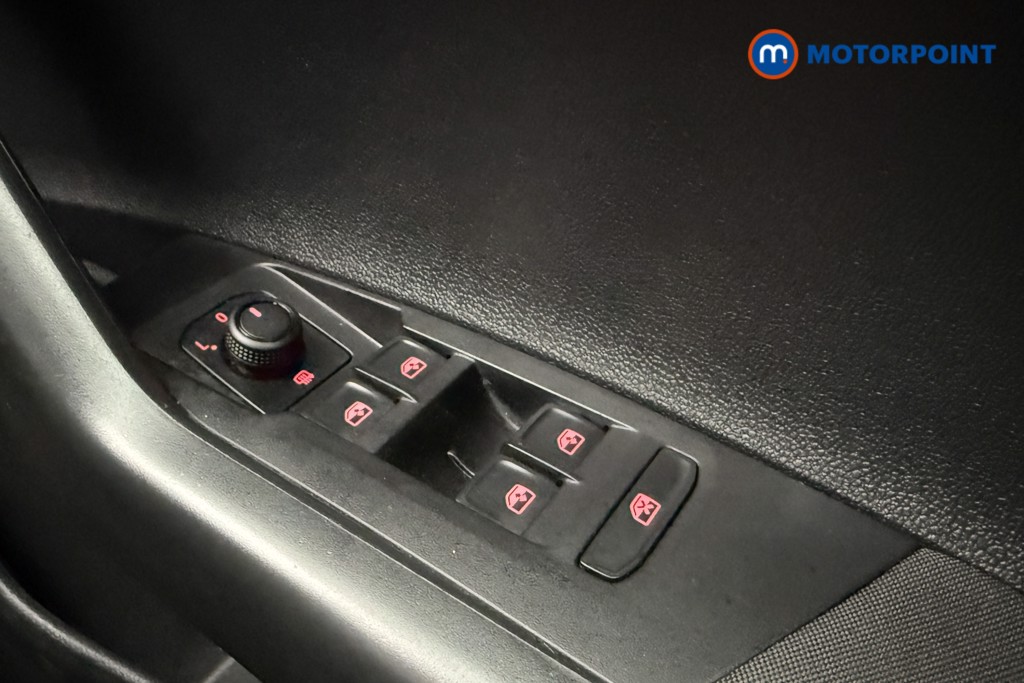 Volkswagen Polo Match Manual Petrol Hatchback - Stock Number (1613334) - 15th supplementary image