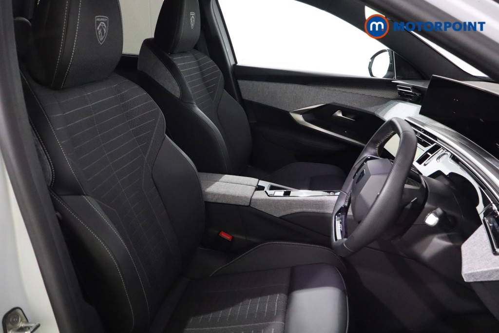 Peugeot 5008 GT Automatic Petrol SUV - Stock Number (1613683) - 23rd supplementary image
