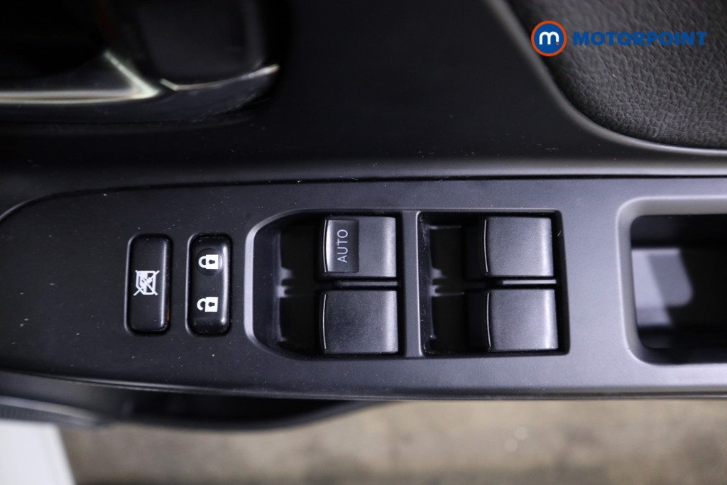 Toyota Yaris Excel Automatic Petrol-Electric Hybrid Hatchback - Stock Number (1613857) - 18th supplementary image