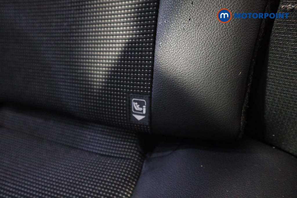 Toyota Yaris Excel Automatic Petrol-Electric Hybrid Hatchback - Stock Number (1613857) - 22nd supplementary image