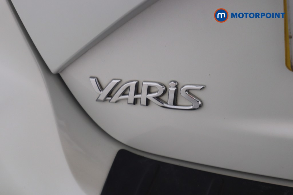 Toyota Yaris Excel Automatic Petrol-Electric Hybrid Hatchback - Stock Number (1613857) - 34th supplementary image