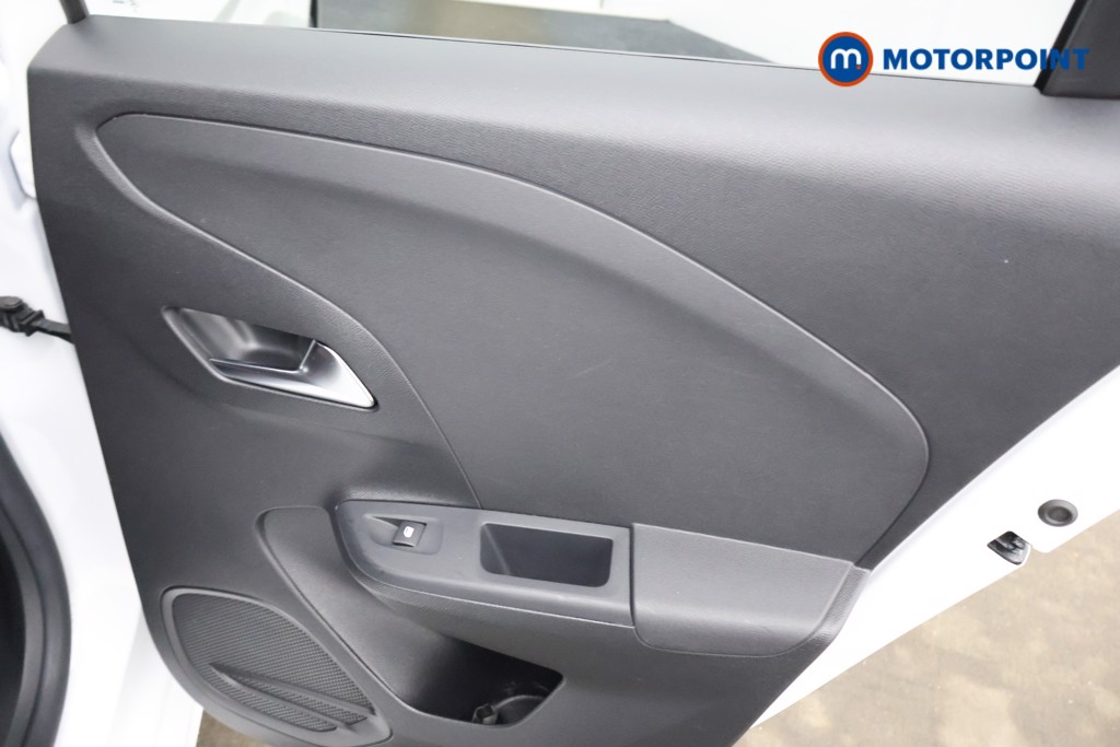 Vauxhall Corsa GS Manual Petrol Hatchback - Stock Number (1614713) - 16th supplementary image