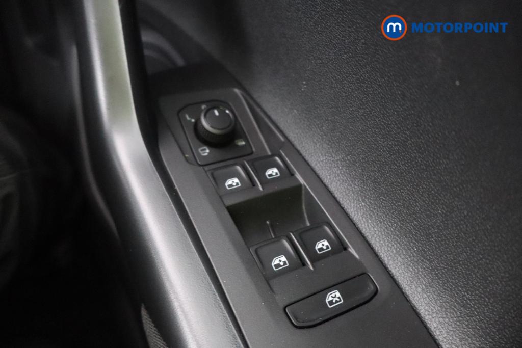 Volkswagen Taigo Life Manual Petrol SUV - Stock Number (1614959) - 11th supplementary image