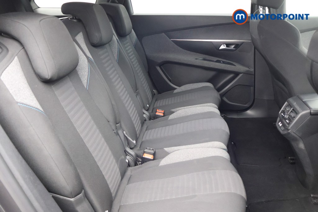 Peugeot 5008 Allure Premium-Plus Automatic Diesel SUV - Stock Number (1615481) - 15th supplementary image