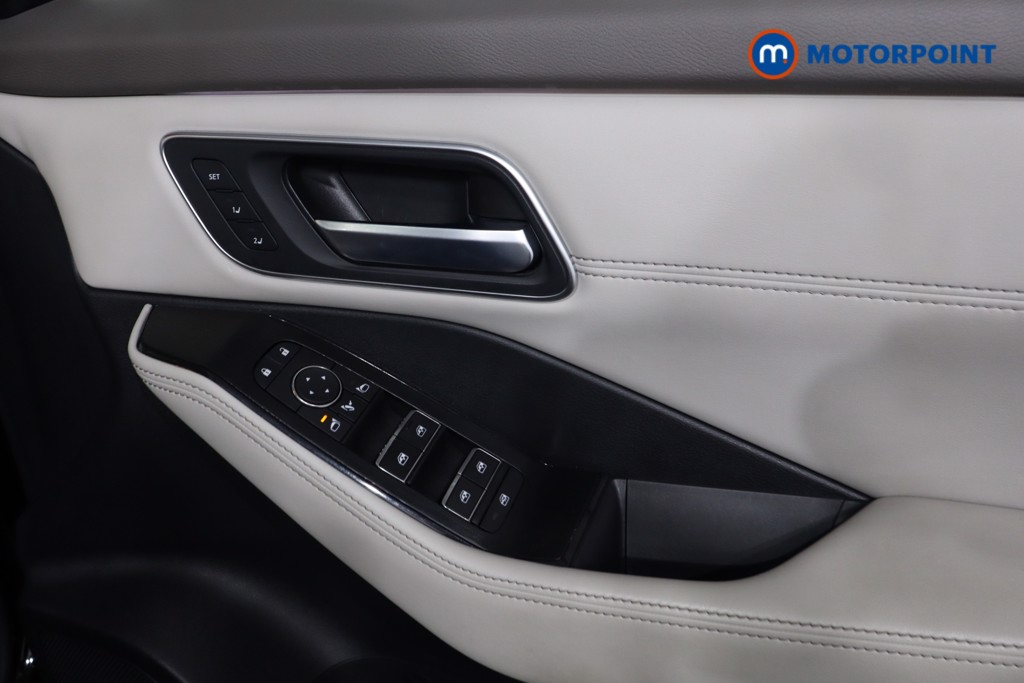 Nissan X-Trail Tekna Automatic Petrol-Electric Hybrid SUV - Stock Number (1615577) - 27th supplementary image