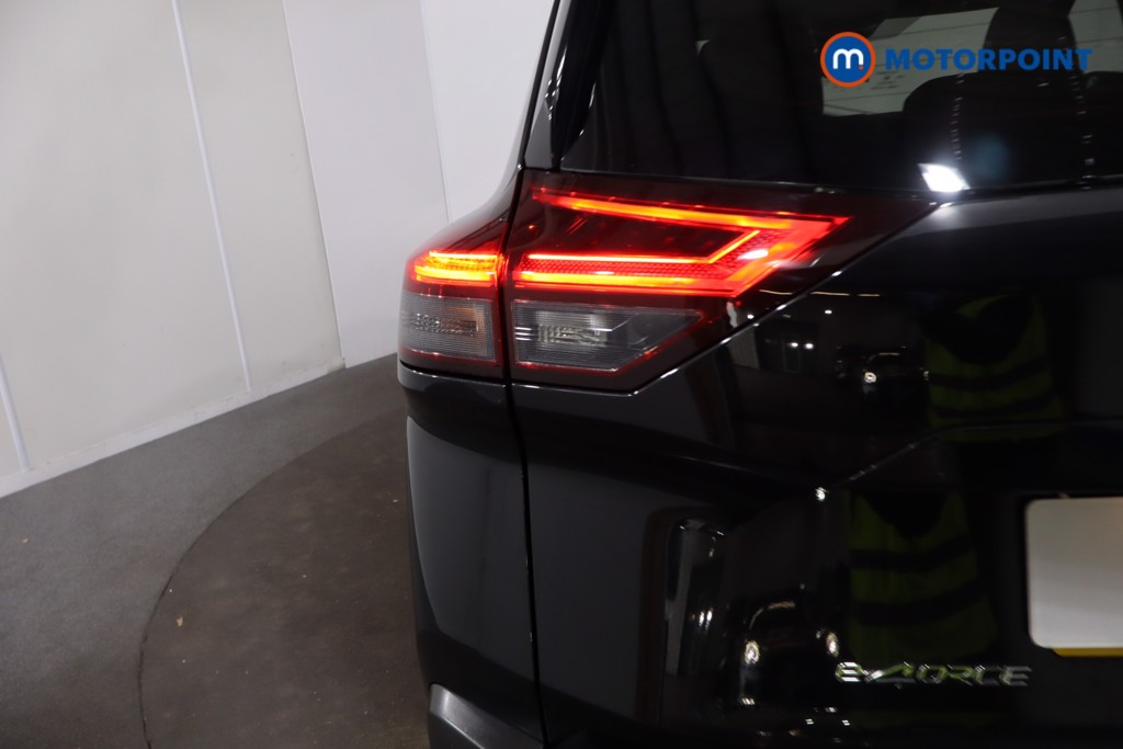 Nissan X-Trail Tekna Automatic Petrol-Electric Hybrid SUV - Stock Number (1615577) - 38th supplementary image