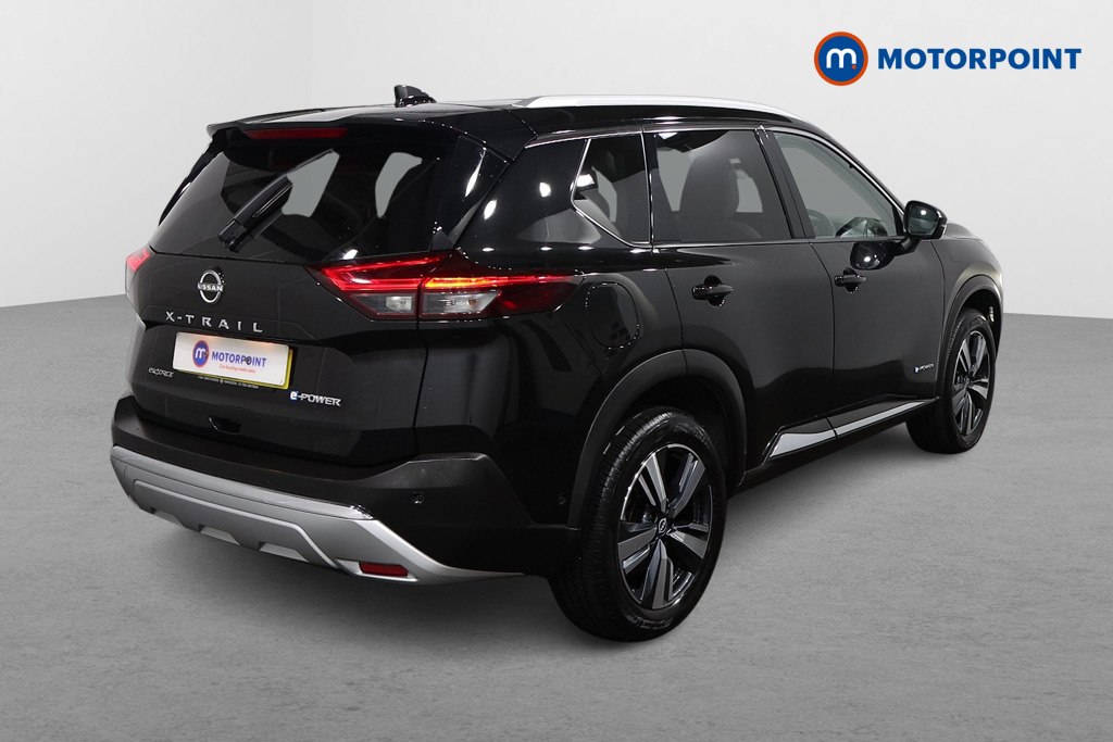 Nissan X-Trail Tekna Automatic Petrol-Electric Hybrid SUV - Stock Number (1615577) - Drivers side rear corner