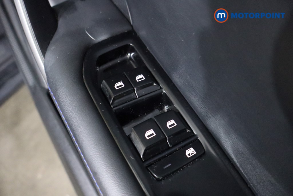 Mg Motor Uk MG4 Trophy Automatic Electric SUV - Stock Number (1616334) - 16th supplementary image