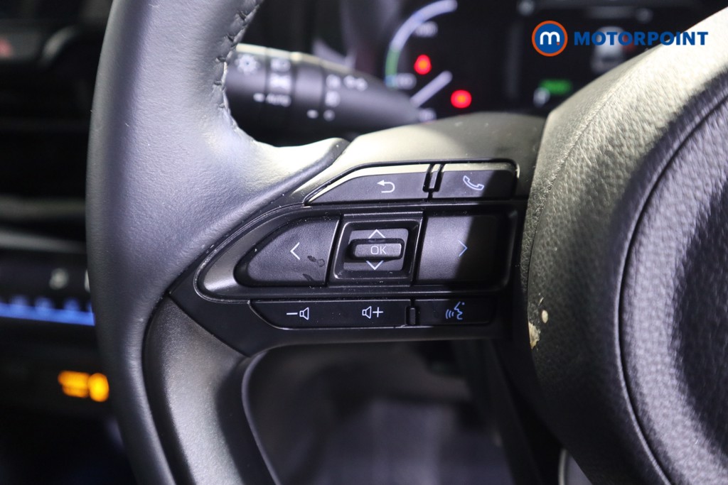 Toyota Yaris Cross Design Automatic Petrol-Electric Hybrid Estate - Stock Number (1616348) - 5th supplementary image