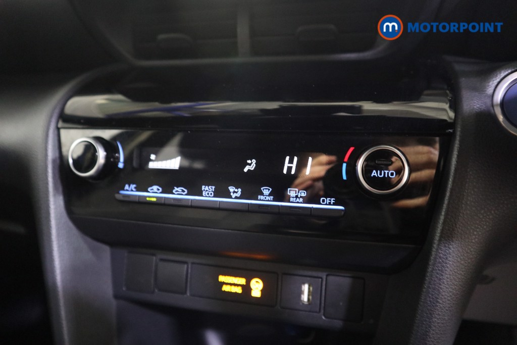 Toyota Yaris Cross Design Automatic Petrol-Electric Hybrid Estate - Stock Number (1616348) - 7th supplementary image