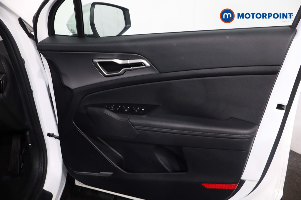 KIA Sportage Pure Manual Petrol SUV - Stock Number (1616416) - 25th supplementary image