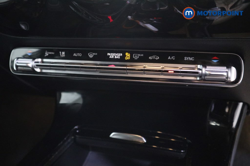 Mercedes-Benz A Class Amg Line Premium Edition Automatic Petrol Saloon - Stock Number (1616514) - 9th supplementary image