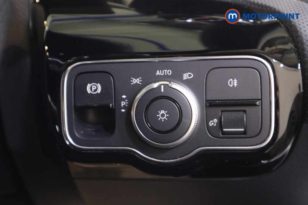 Mercedes-Benz A Class Amg Line Premium Edition Automatic Petrol Saloon - Stock Number (1616514) - 12th supplementary image