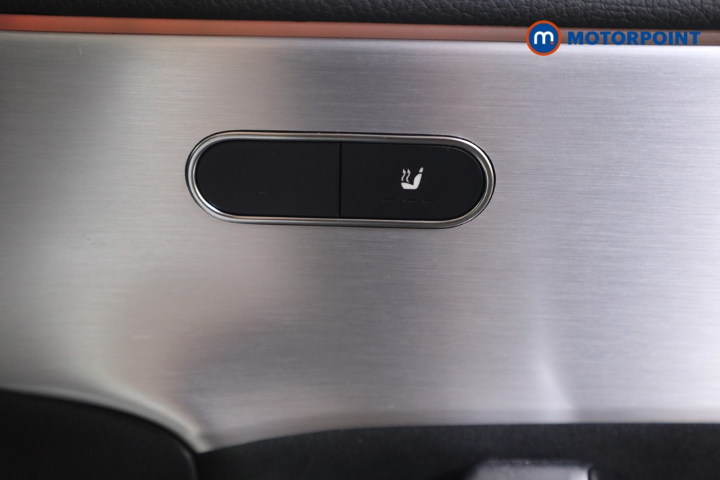 Mercedes-Benz A Class Amg Line Premium Edition Automatic Petrol Saloon - Stock Number (1616514) - 17th supplementary image