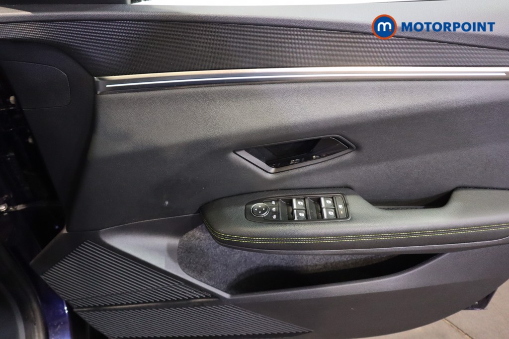 Renault Megane E-Tech Techno Automatic Electric Hatchback - Stock Number (1616625) - 9th supplementary image