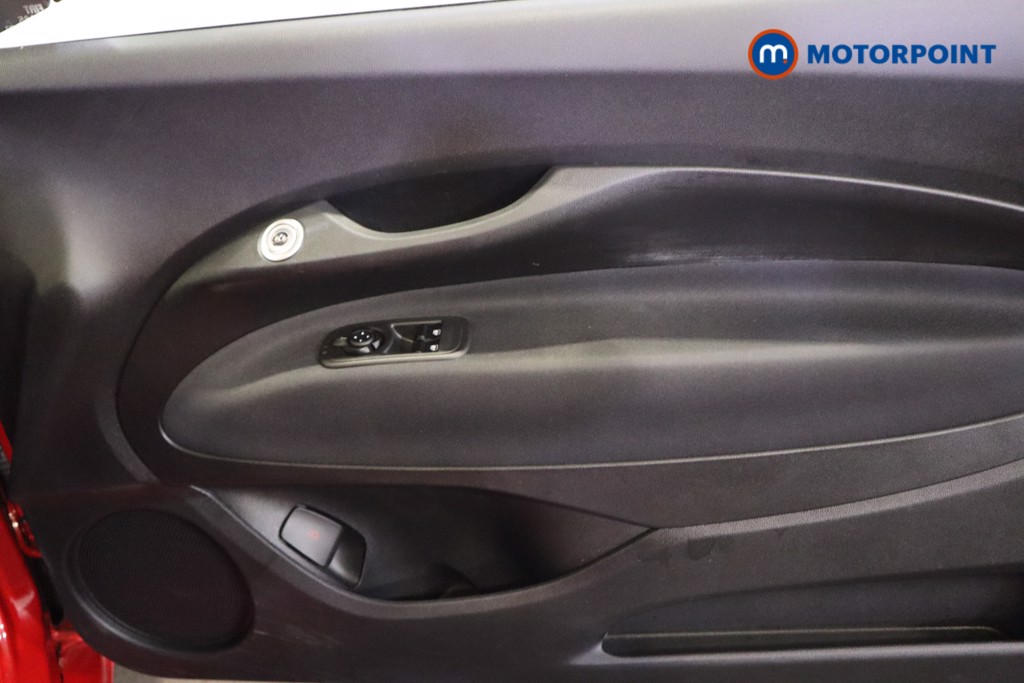 Fiat 500 RED Automatic Electric Hatchback - Stock Number (1616627) - 14th supplementary image