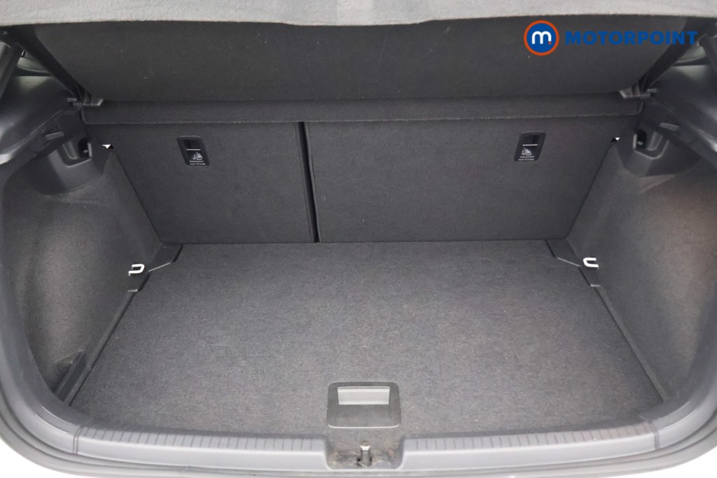 Volkswagen Polo R-Line Manual Petrol Hatchback - Stock Number (1616632) - 20th supplementary image