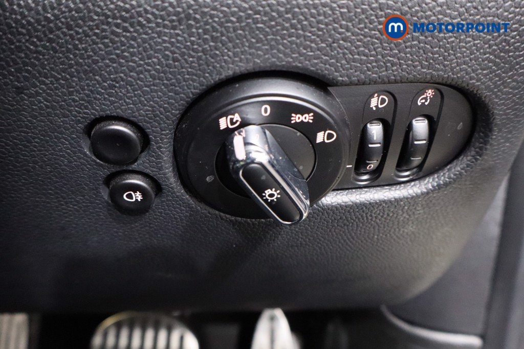 Mini Hatchback John Cooper Works Automatic Petrol Hatchback - Stock Number (1616949) - 16th supplementary image