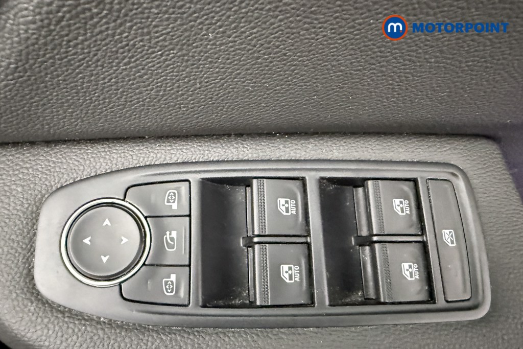 Renault Clio Lutecia Se Manual Petrol Hatchback - Stock Number (1617012) - 19th supplementary image