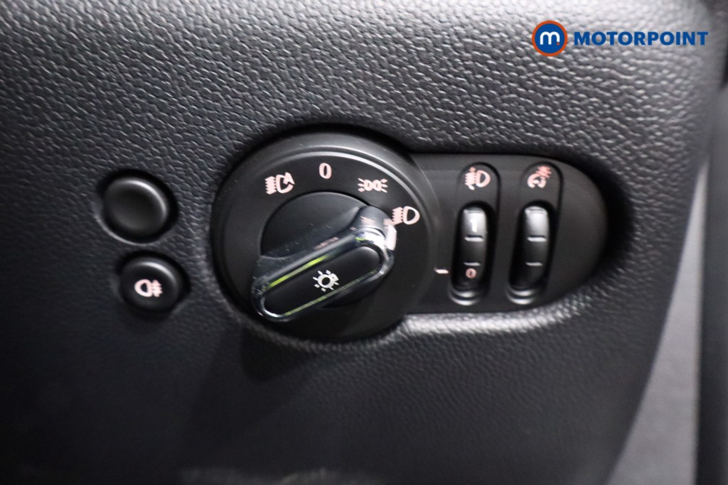 Mini Hatchback Cooper Sport Automatic Petrol Hatchback - Stock Number (1617086) - 18th supplementary image