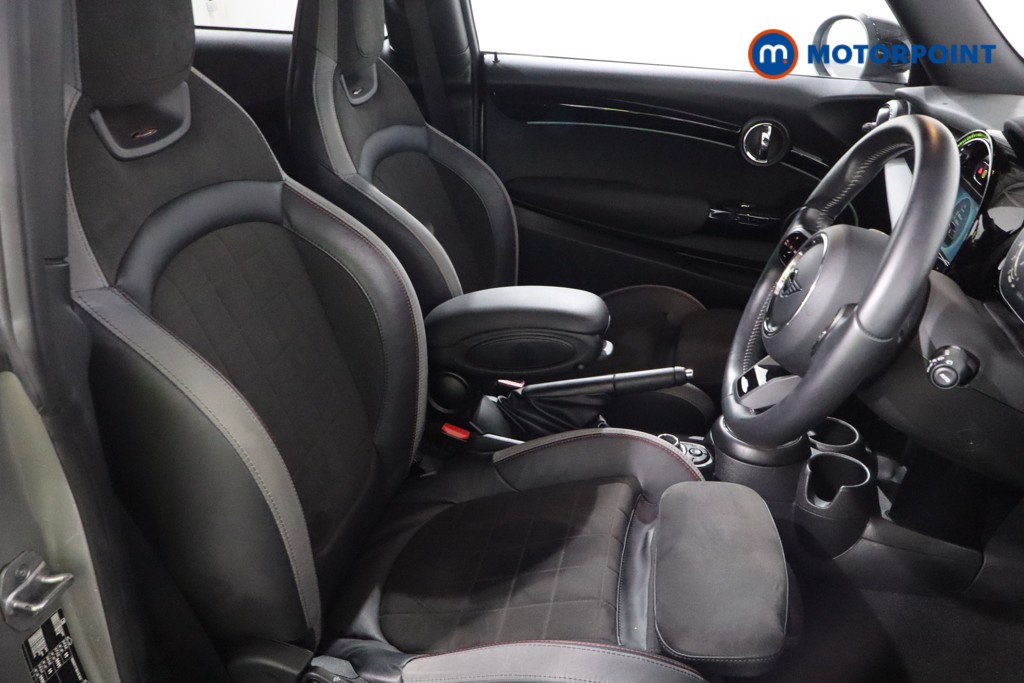 Mini Hatchback Cooper Sport Automatic Petrol Hatchback - Stock Number (1617086) - 26th supplementary image