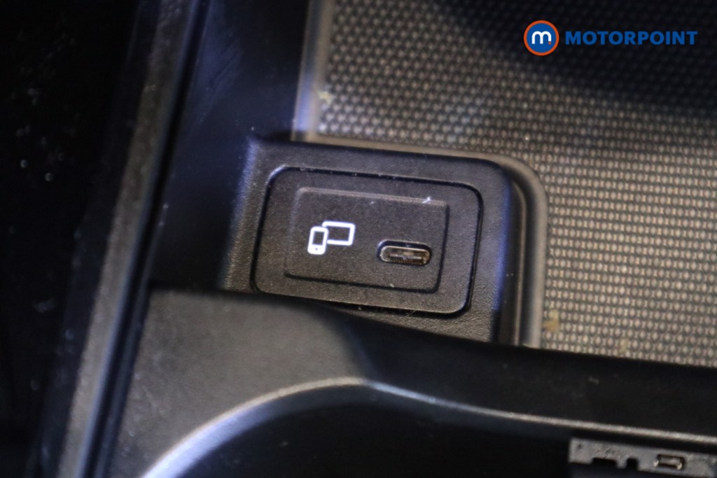 Mercedes-Benz CLA Amg Line Automatic Petrol Coupe - Stock Number (1617109) - 10th supplementary image