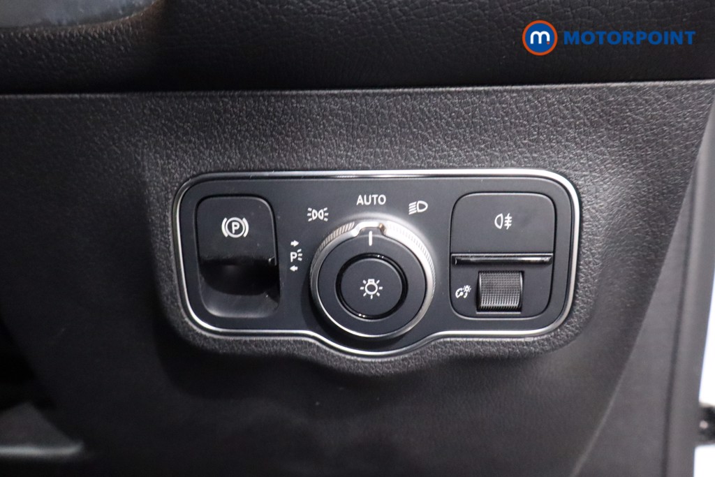 Mercedes-Benz GLB Amg Line Automatic Diesel SUV - Stock Number (1617121) - 18th supplementary image