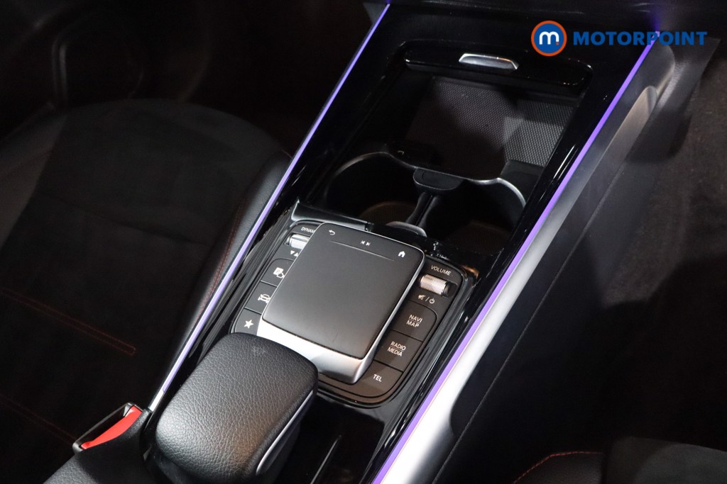 Mercedes-Benz GLB Amg Line Automatic Diesel SUV - Stock Number (1617121) - 21st supplementary image