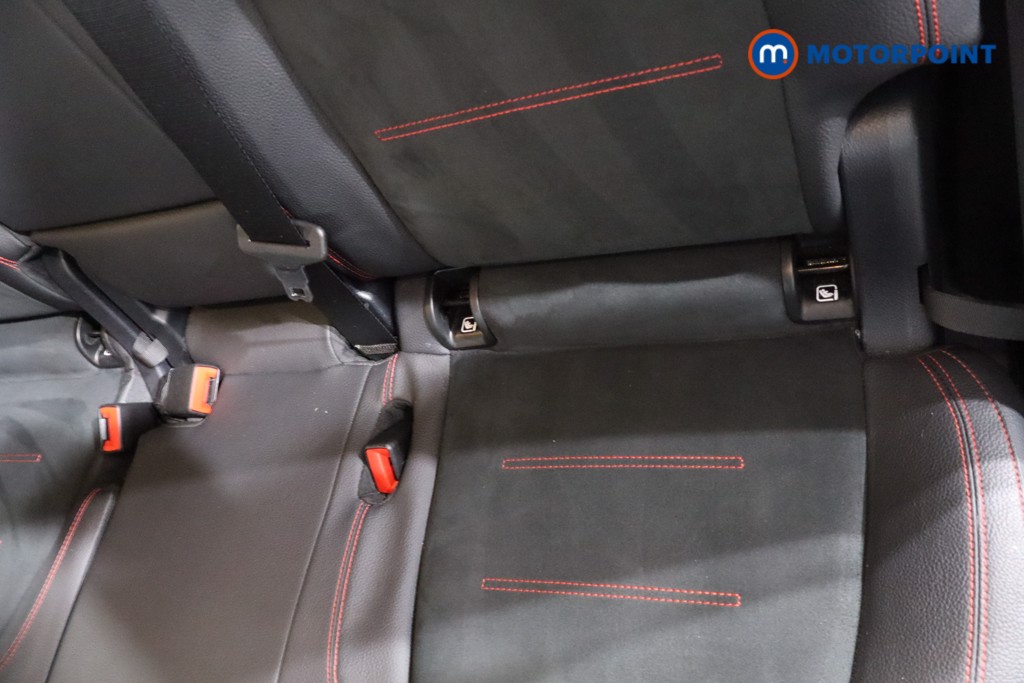 Mercedes-Benz GLB Amg Line Automatic Diesel SUV - Stock Number (1617121) - 30th supplementary image